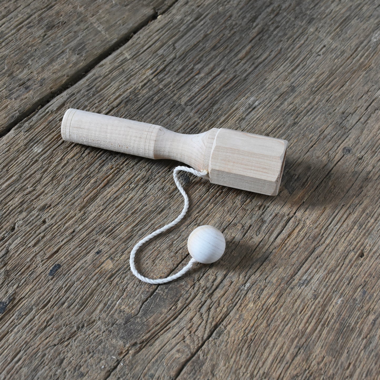 Ball & Cup